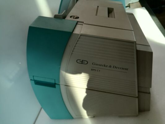 Máy phân loại tiền giấy ATM Giesecke & Devrient, Màn hình ngoài T0100557