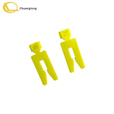 Giá tốt Kẹp Giữ Nam Châm Hộp Tiền Cassette NCR S1 Màu Vàng Nhựa 2030001333 Phụ Tùng Máy ATM CRM CRS Selfserv Kiosk trực tuyến